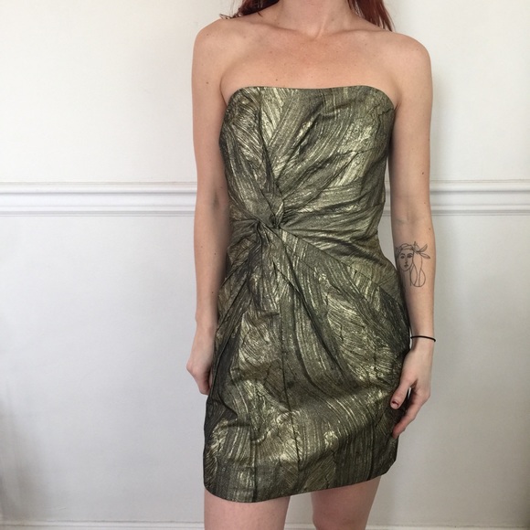 Haute Hippie Dresses & Skirts - Haute Hippie Gold Strapless Foil Knot Twist Dress